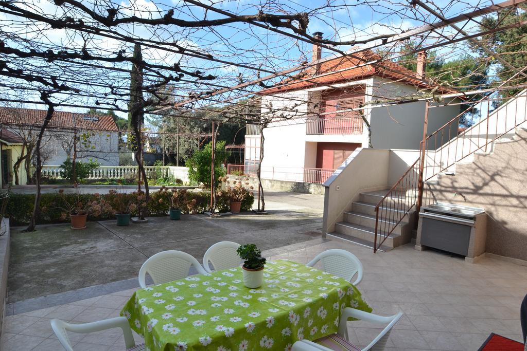 Apartments Kresan Sukošan Exterior foto
